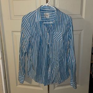 American Eagle button down long sleeve